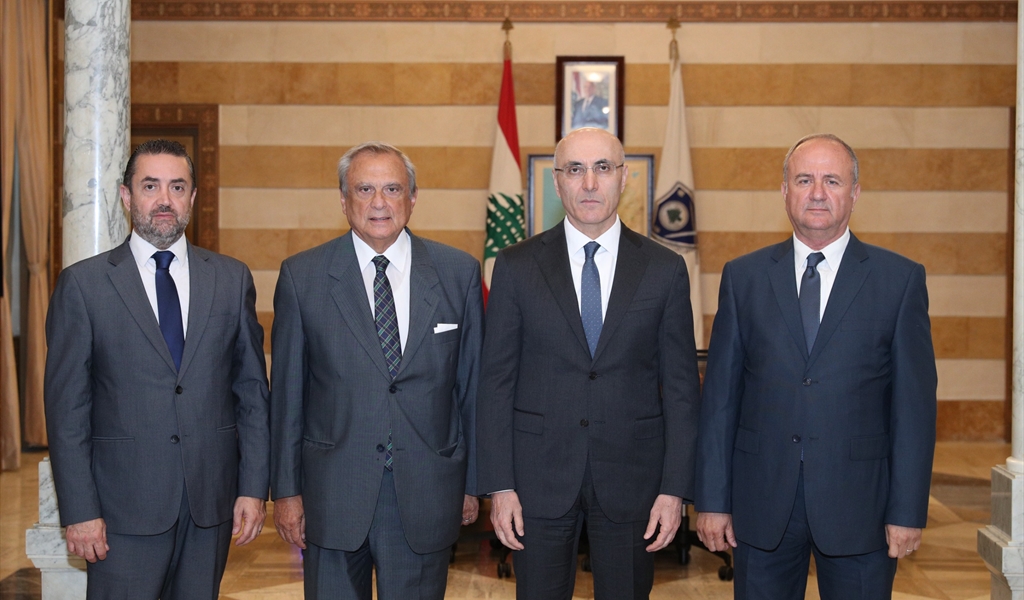 وزير الداخلية مستقبلاً حبيب