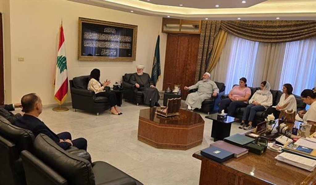 مفتي طرابلس مستقبلاً الوزيرة حنين السيد