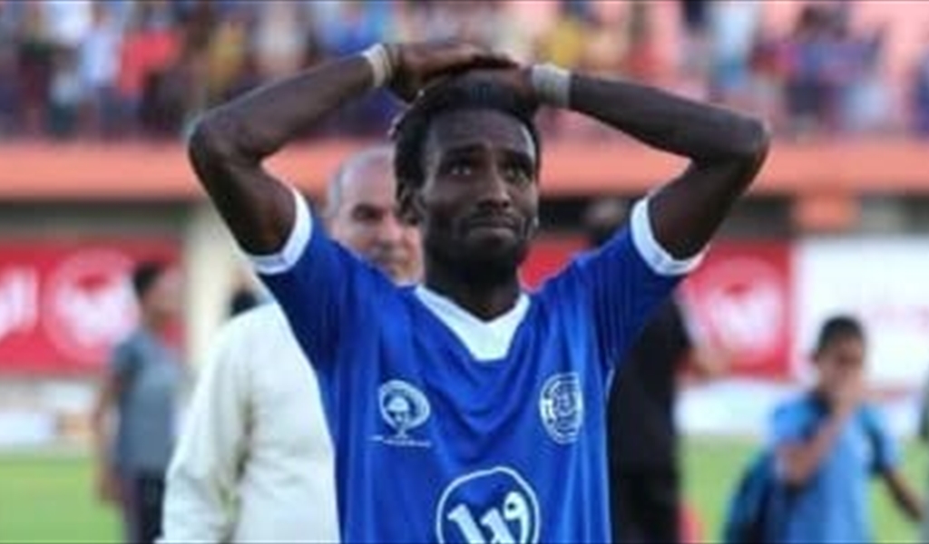 استشهاد "بيليه فلسطين"  اثناء محاولته التقاط "لقمة العيش" لأولاده..