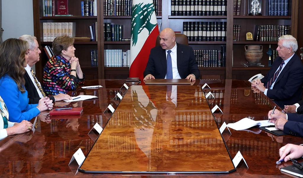 عون للوفد الأميركي: لبنان ملتزم بإعلان وقف الأعمال العدائية