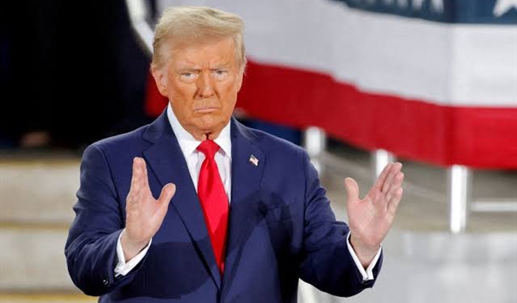 من إعلام العدو: لماذا حافظ ترامب على ضبابية موقف واشنطن من الهجوم على قطر؟