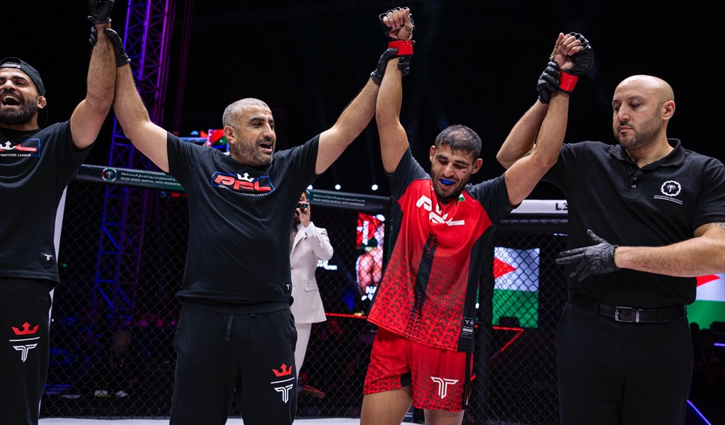 دوري المقاتلين المحترفين يختتم جولة نصف النهائي في الرياض