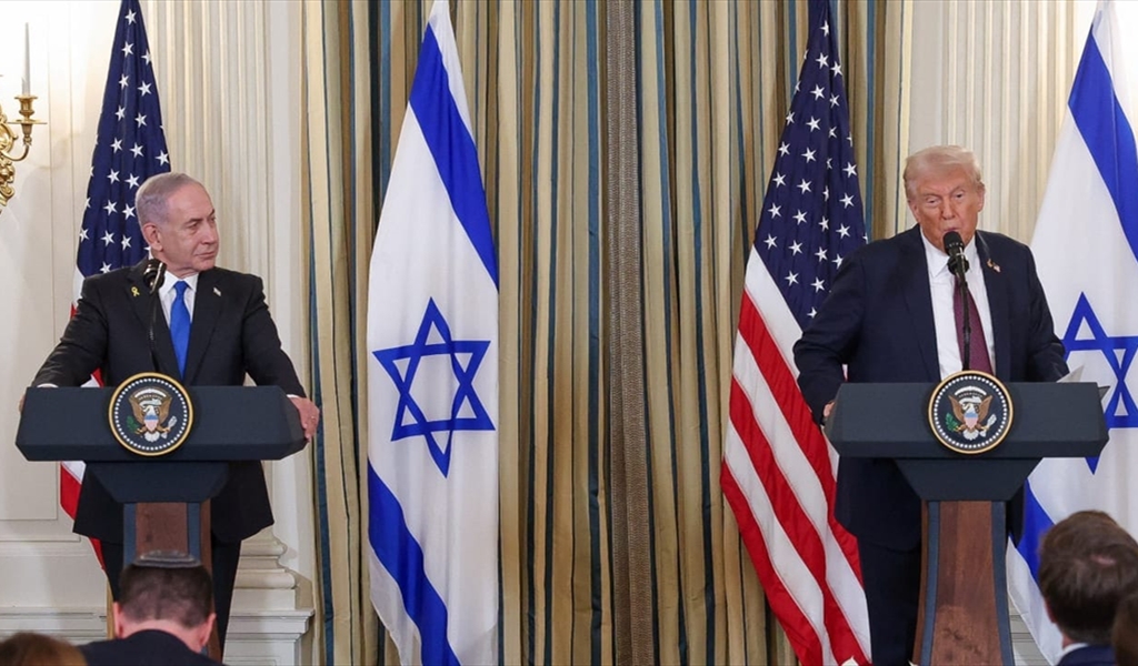 ترامب ونتنياهو خلال المؤتمر الصحفي المشترك في البيت الأبيض للإعلان عن خطة إنهاء الحرب في غزة