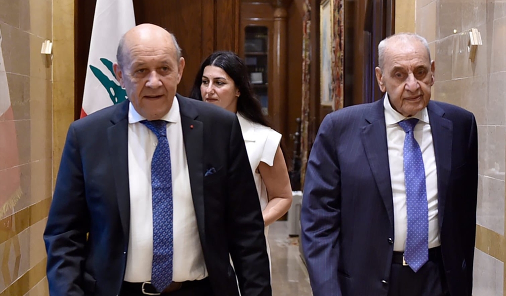 الرئيس برّي والموفد لودريان في عين التينة (محمود يوسف)