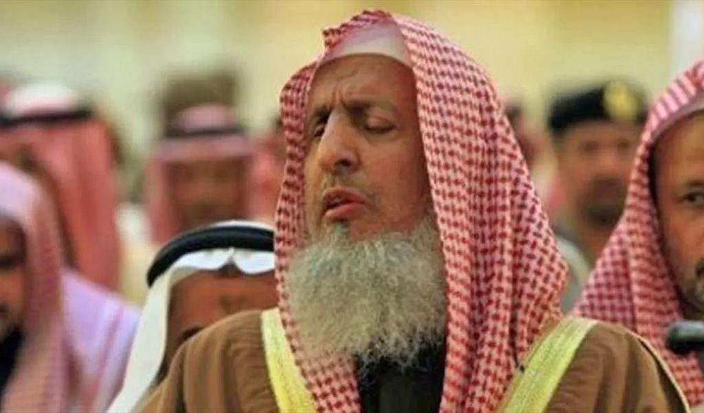 وفاة مفتي المملكة الشيخ عبدالعزيز آل الشيخ