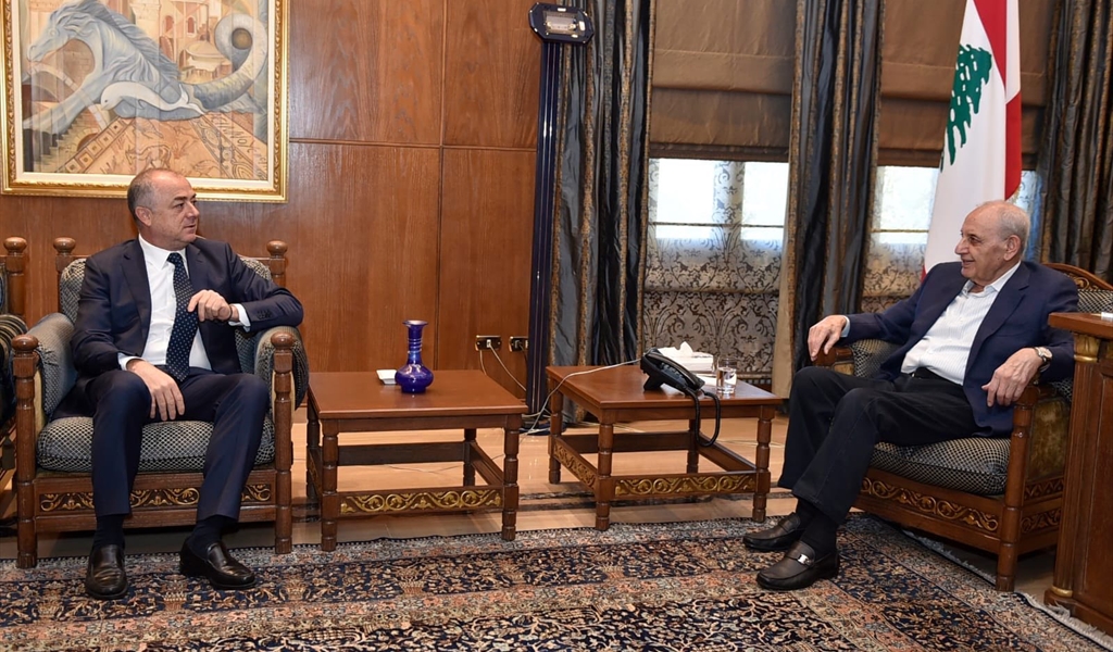 الرئيس بري مجتمعاً مع النائب بو صعب