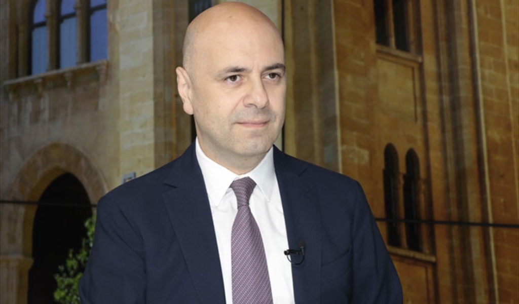 حاصباني رد على بوصعب: القوانين المقرة أمس نافذة