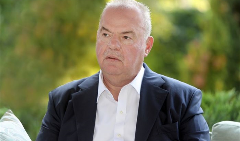 ورير الإتصالات شارل الحاج