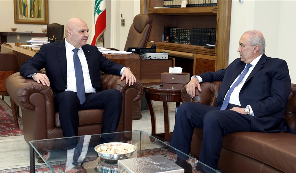 النائب مخزومي لدى زيارته رئيس الجمهورية