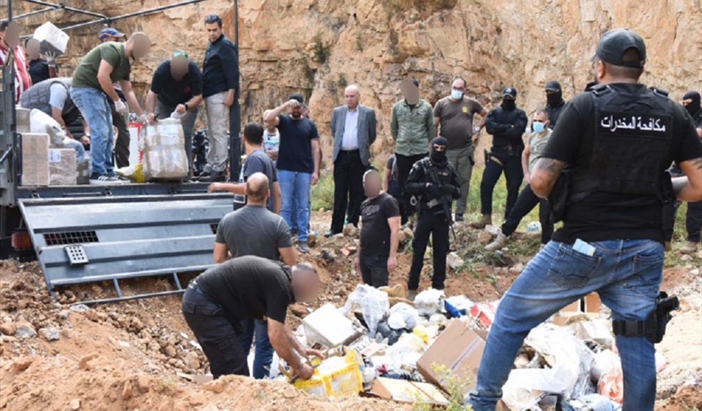 اقتصاد خارج الدولة: لبنان بين جغرافيا المخدرات وإمكانات التنمية