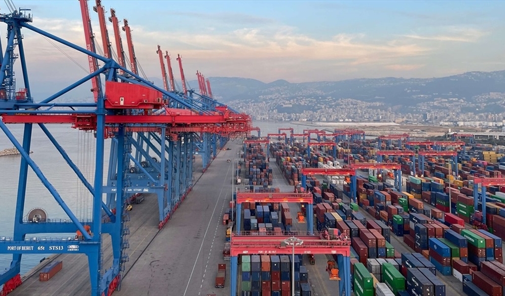 رقم قياسي عالمي جديد لمرفأ بيروت