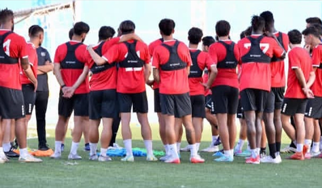 معركة الصدارة تحتدم بين النجمة والعهد ومهمة آسيوية للانصار والصفاء..