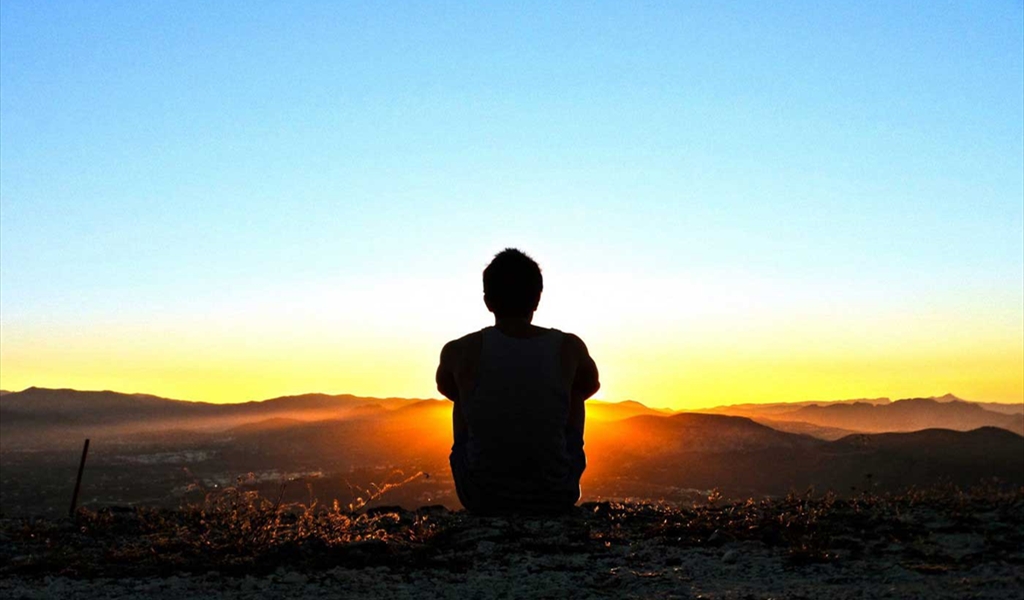 الحياة تعجنك وتخبزك