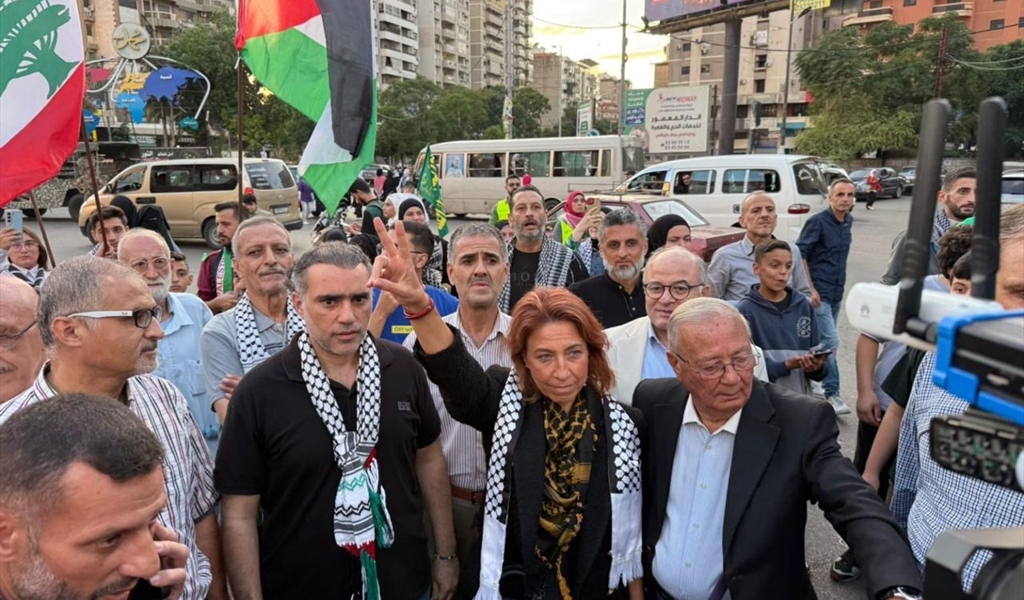 عودة مشرفة للمناضلة لينا الطبال إلى طرابلس بعد الإفراج عنها من سجون الاحتلال