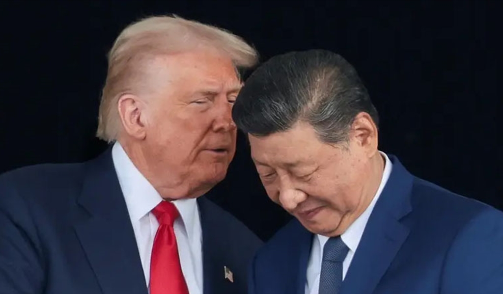 ترامب يهمس في أذن شي بعد قمة المصالحة في كوريا الجنوبية