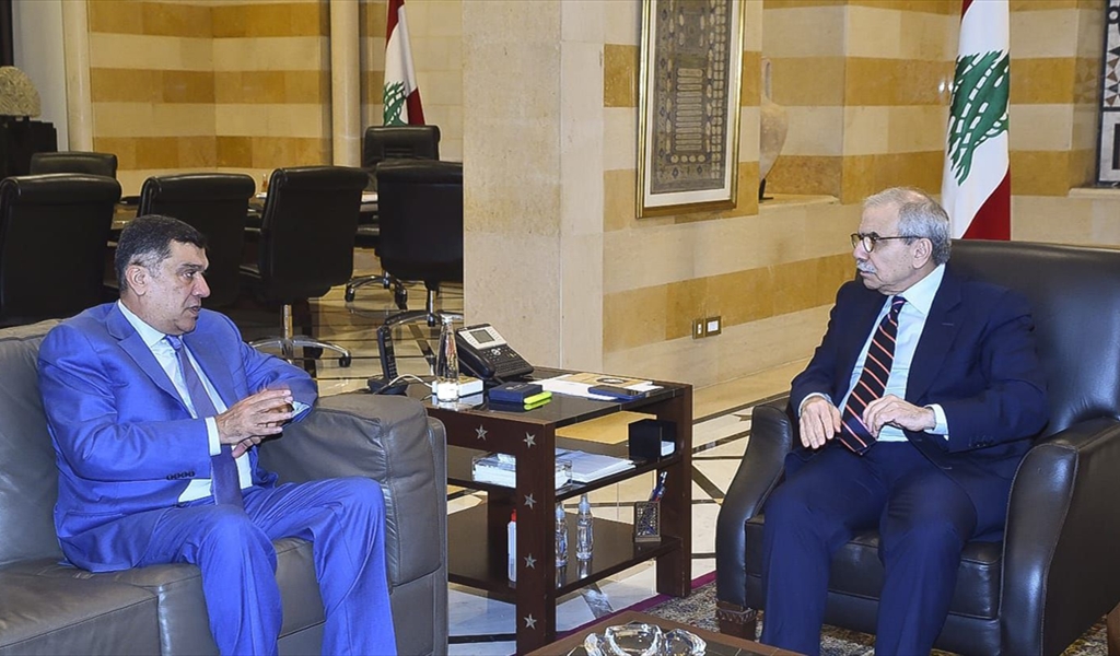 الرئيس نواف سلام  مستقبلاً محمد الحوت