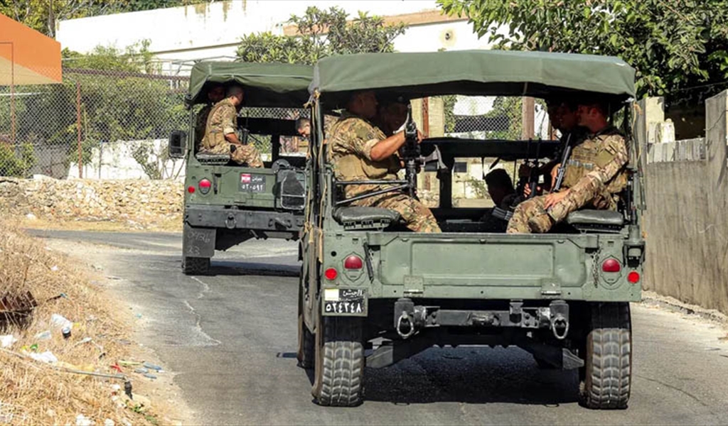 هل ينفّذ الجيش أمر قائده الأعلى بمواجهة أي توغّل إسرائيلي؟