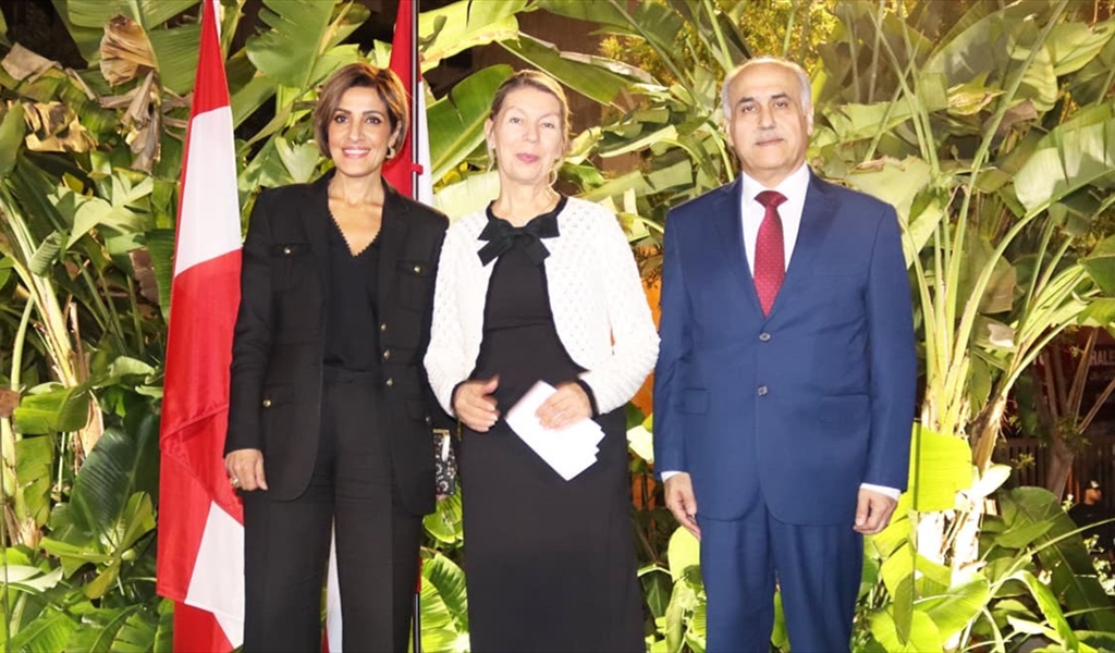 السفيرة فرنسينغ مع ممثلي الرؤساء الثلاثة: الوزيرة الزين والنائب أبو الحسن