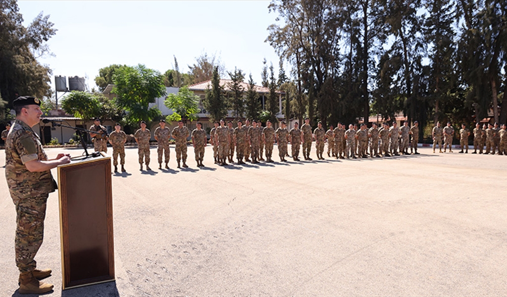 العماد هيكل يتحدث أمام لواء المشاة العاشر