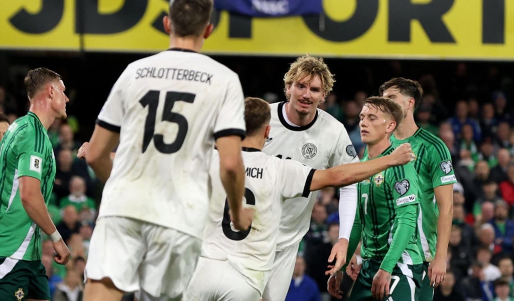 ناغلسمان يثمن فوز ألمانيا رغم الاداء السيء امام أيرلندا الشمالية المستاءة من التحكيم