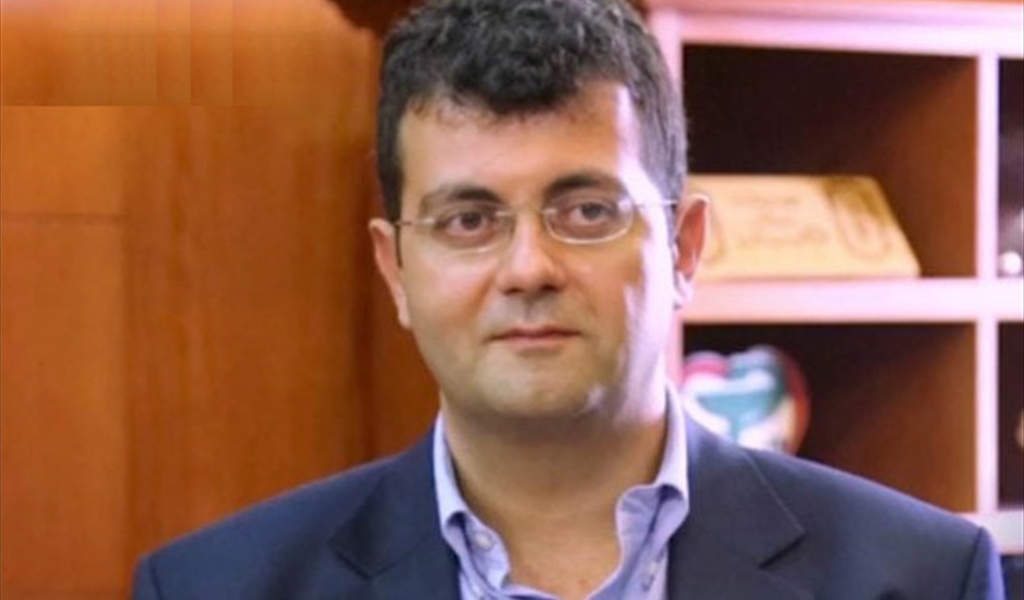 نقيب الصيادلة الدكتور جو سلوم