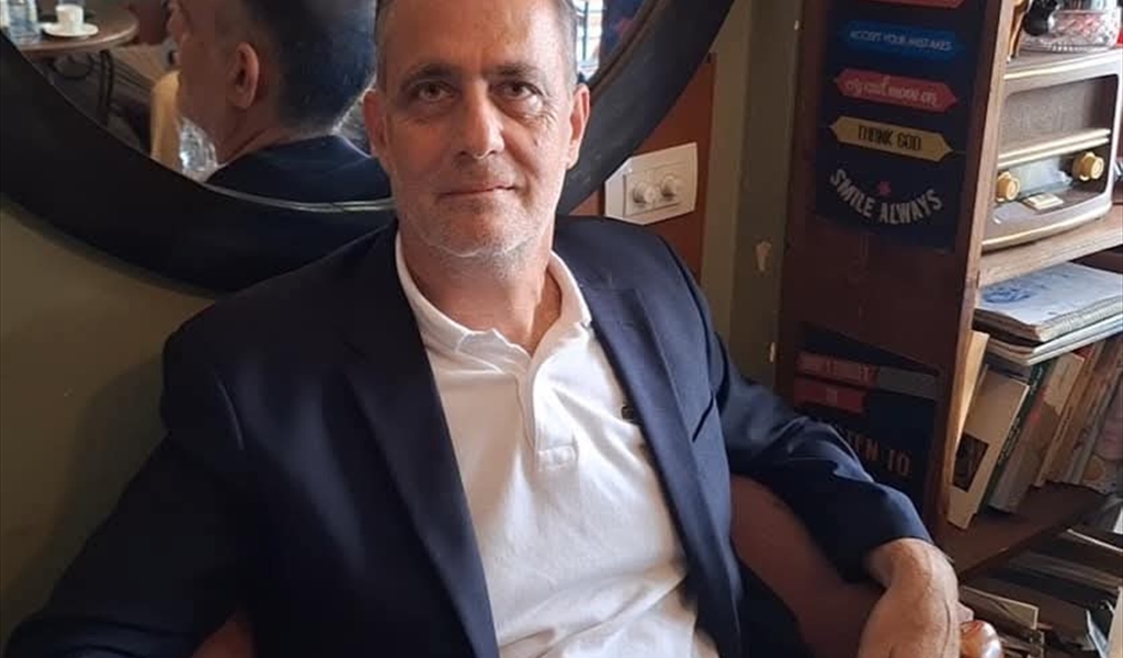 الشاعر رمزي حميدان