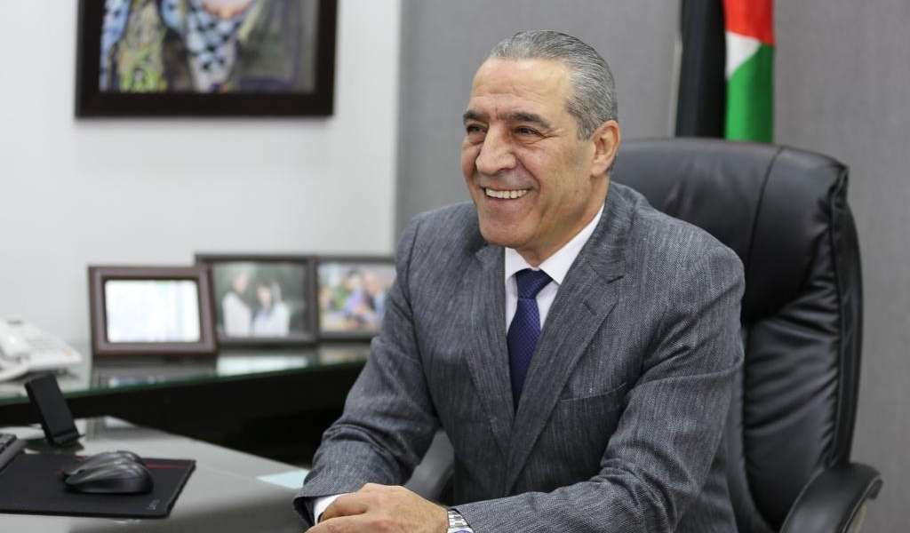 الشيخ يخلف عباس بحال الشغور