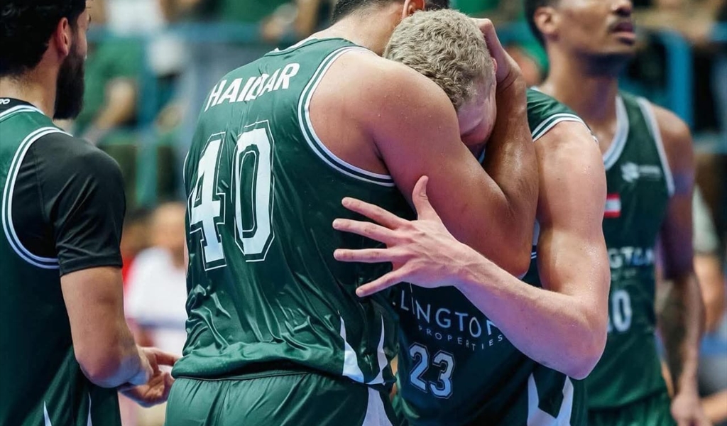 انجاز لسيدات الطائرة وتعثر الحكمة ببطولة السلة العربية..