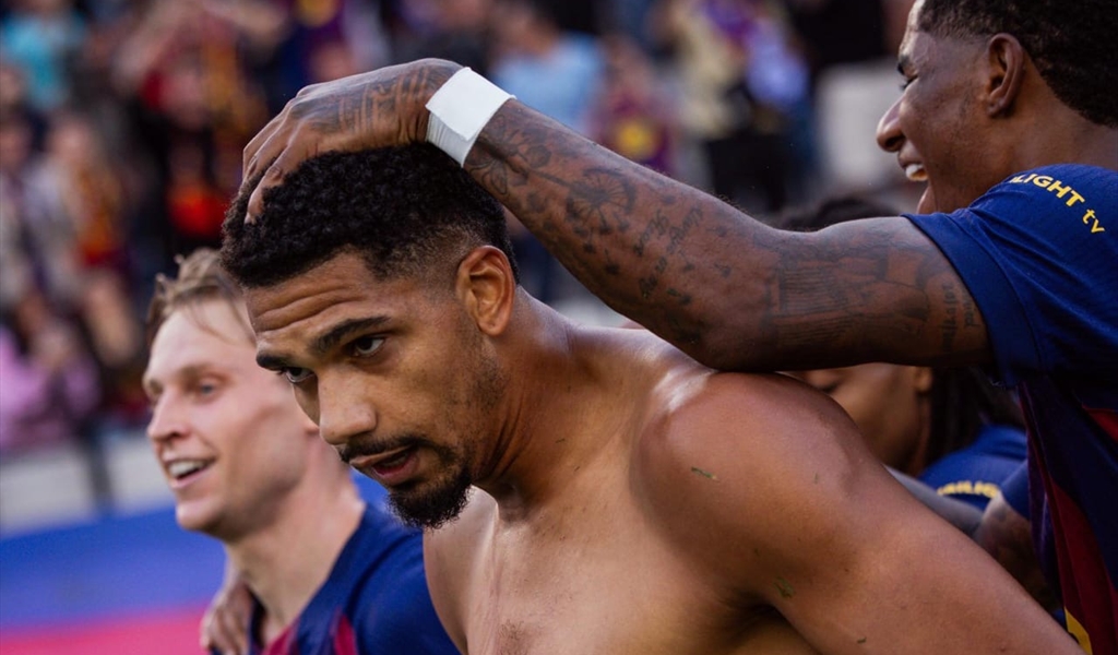 انتصارات لبرشلونة وارسنال وسيتي وبايرن وسقوط نابولي..