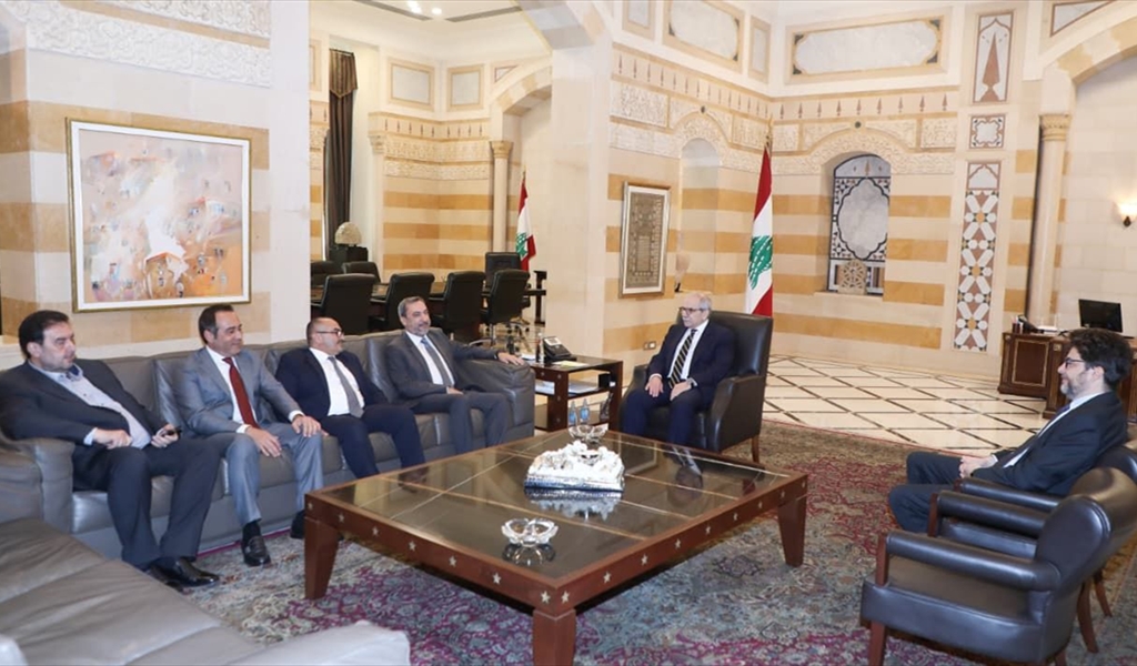 الرئيس سلام مع النواب البعريني وبدر والحوت والحشيمي