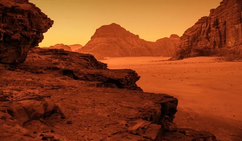 الماء غيَّر وجه المريخ أكثر من مرة.. أدلَّة جديدة من ناسا
