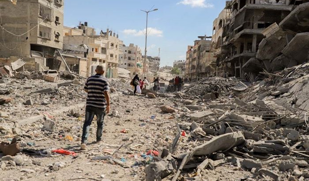 بعد عامين من الإبادة الإسرائيلية على غزة وأهلها: الناجون يواجهون تبعات الجوع والمرض ونقص المأوى