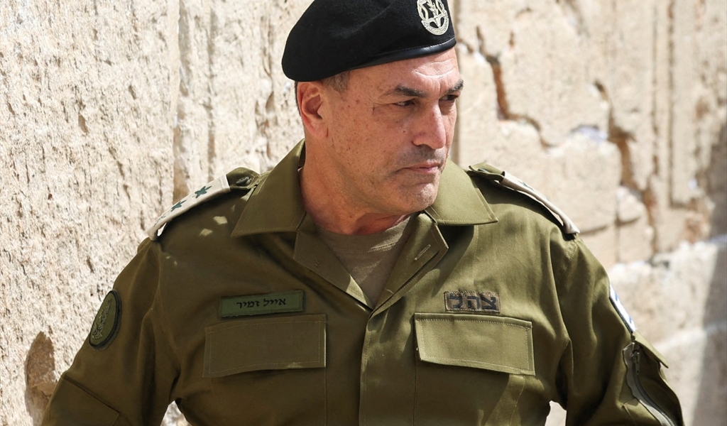 زامير يُقيل ضباطاً بسبب الفشل في ٧ ت1 خلافاً لرغبة كاتس