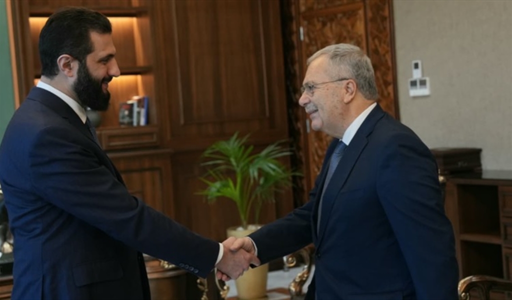 الرئيس الشرع مستقبلاً متري