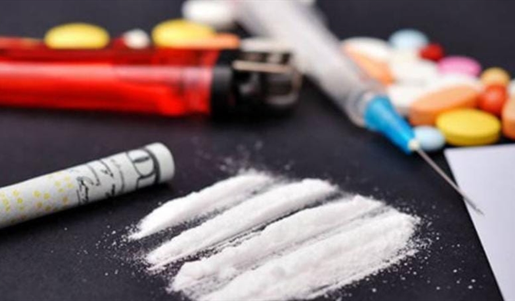 مخدرات قنبلة وplayboy.. وبألوان مختلفة!