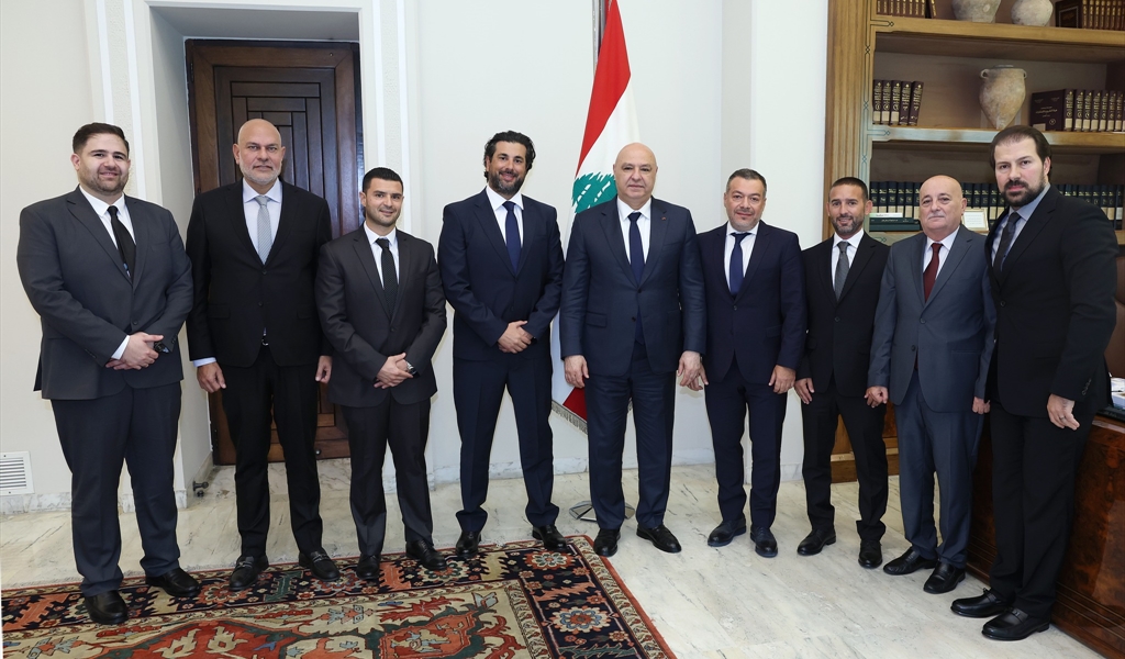 الرئيس عون مع وفد رجال الأعمال في طرابلس