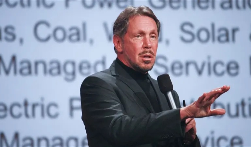 لاري إليسون يخسر 130 مليار دولار خلال شهرين