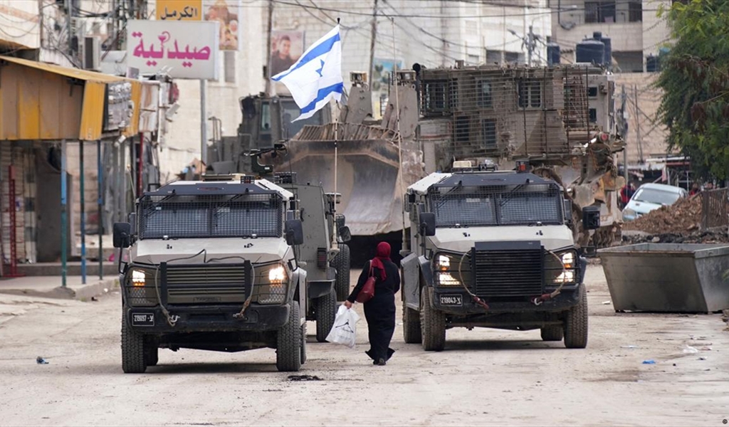 قتيل و٣ جرحى بهجوم في جنوب الضفة