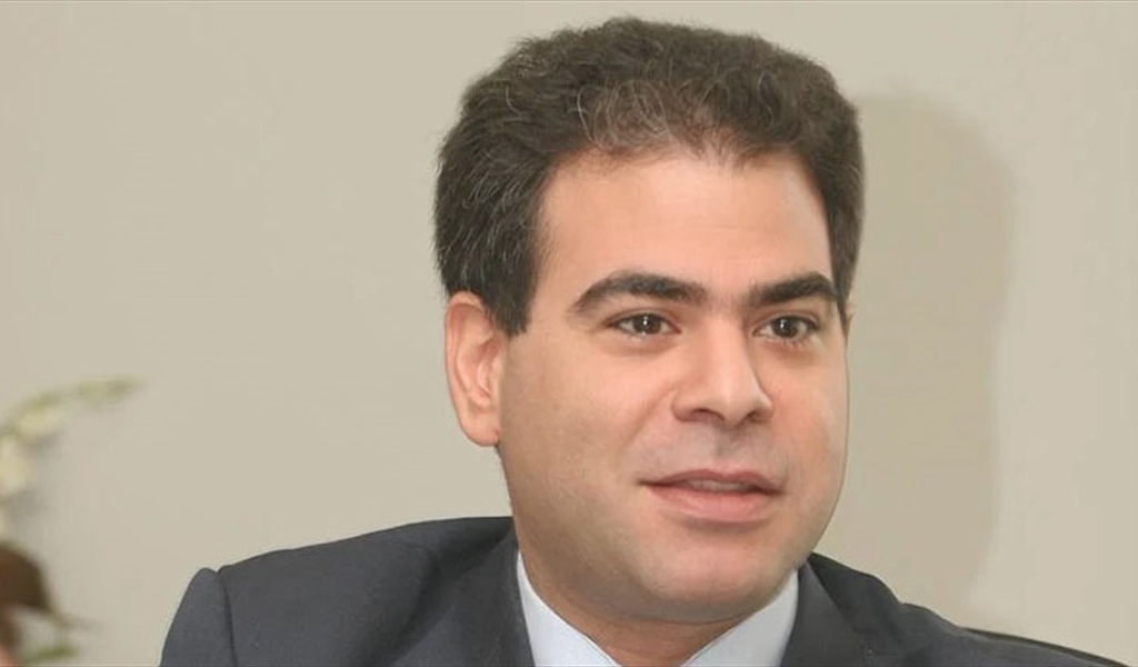 السياسيون يستذكرون بيار الجميّل في الذكرى 19 لإغتياله وعون يتصل بالرئيس الجميّل مُشيداً بمواقف الراحل السيادية