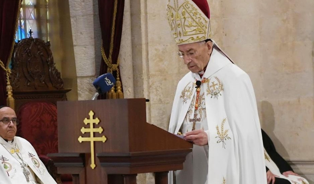 البطريرك الراعي خلال ترؤسه العظة