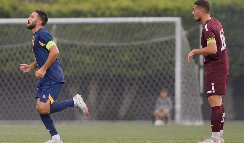 خسارة أولى للنجمة امام جويا وفوز اول للساحل والتضامن صور..