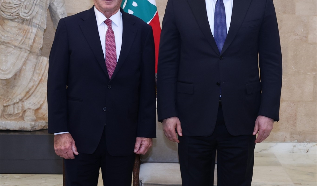 الرئيس عون مستقبلاً السفير الأميركي الجديد