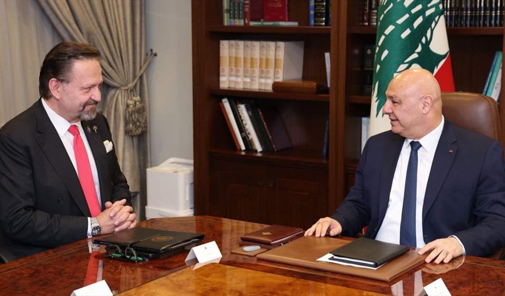 من هو «المحتال» سيباستيان غوركا؟