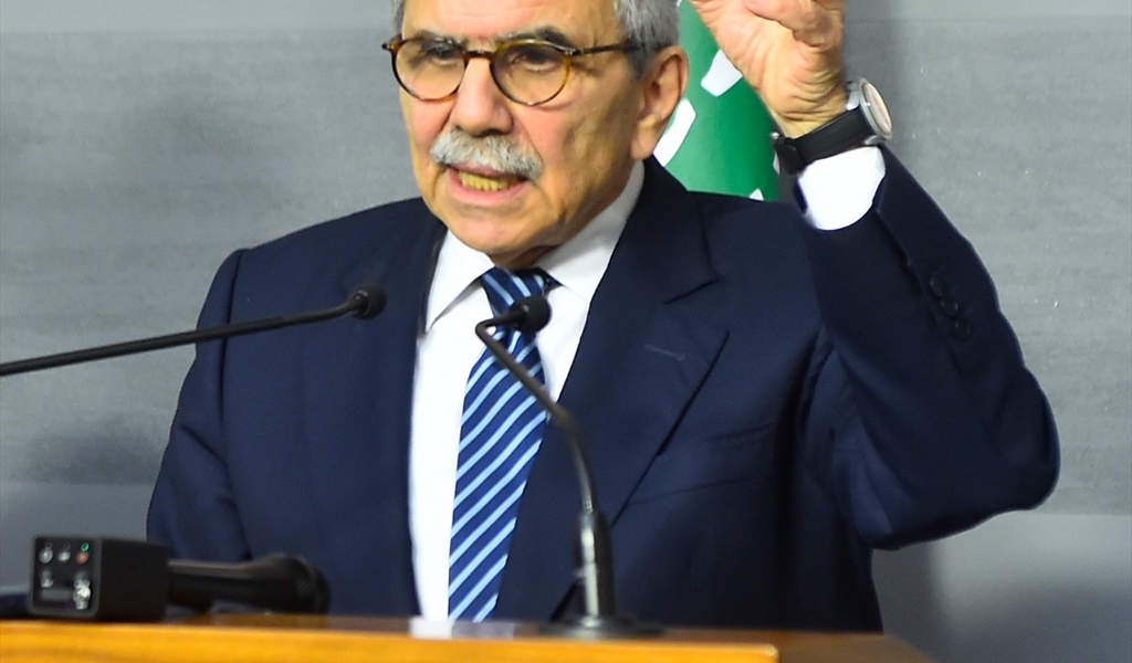 الرئيس سلام في المؤتمر الصحفي بعد إقرار مشروع قانون الفجوة المالية (محمود يوسف)