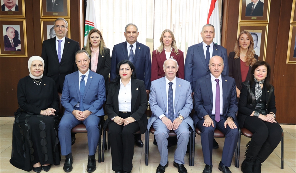 الهيئة الإدارية الجديدة برئاسة الدكتور محمد مازن شربجي