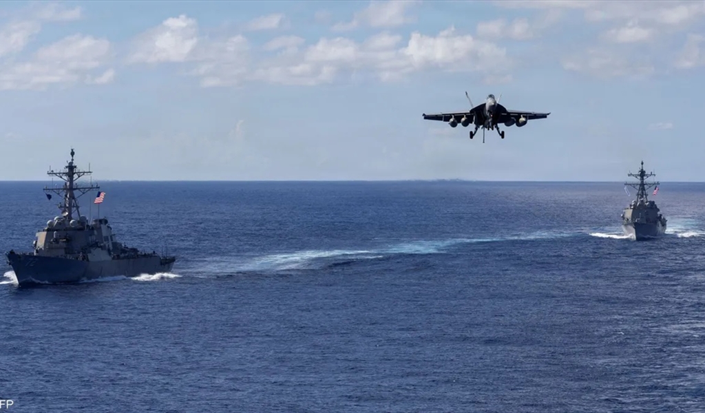 بمقاتلات وقاذفات.. طلعات جوية أميركية فوق ساحل فنزويلا