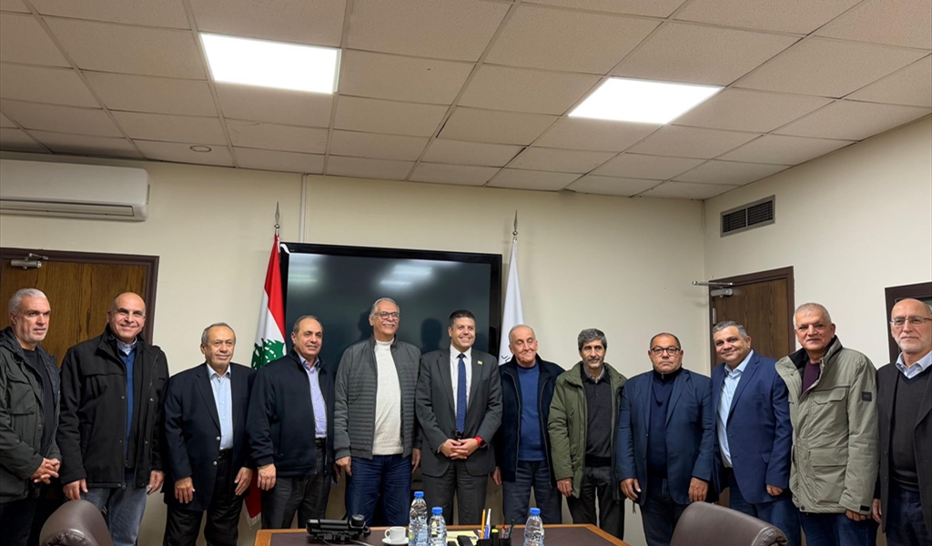 النفّي مستقبلاً وفداً من مخاتير بيروت