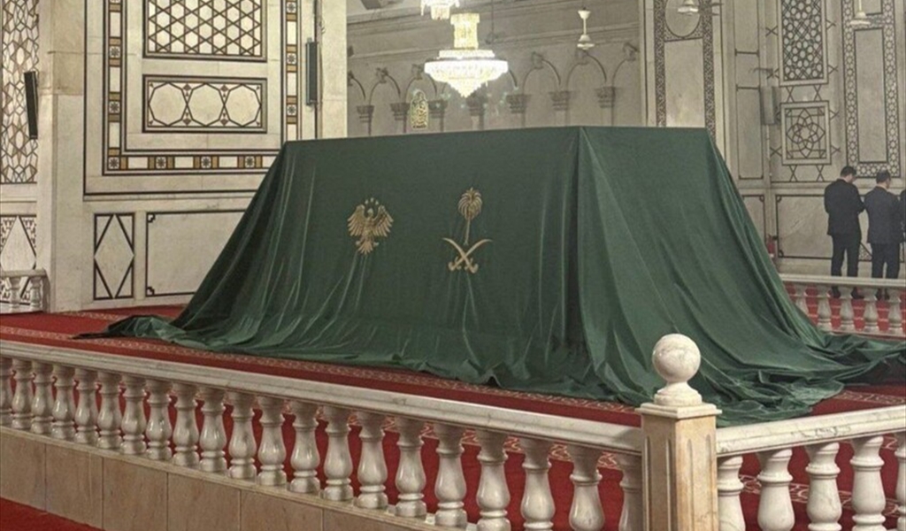 الشرع يكشف عن هدية السعودية للمسجد الأموي بمناسبة "عيد التحرير"