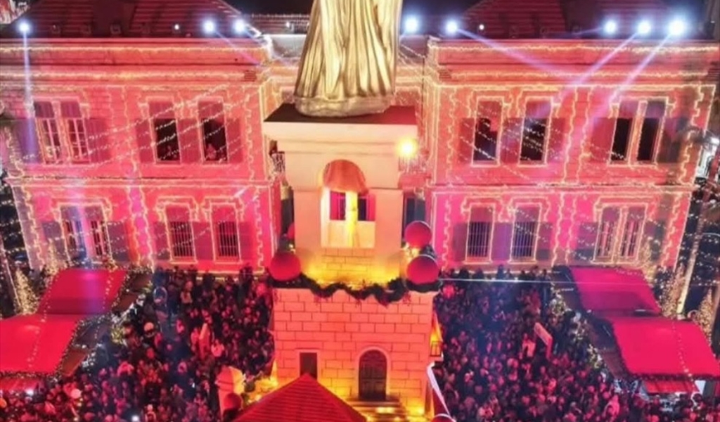 Parade العيد تجوب المتن وكسروان