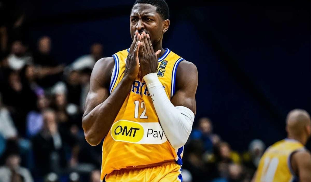 "الرياضي" يهزم "المركزية" ويعزز صدارته لبطولة لبنان السلوية بالعلامة الكاملة..